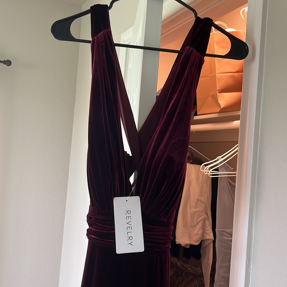 BRAND NEW WITH TAGS Reverly bridesmaids dress!